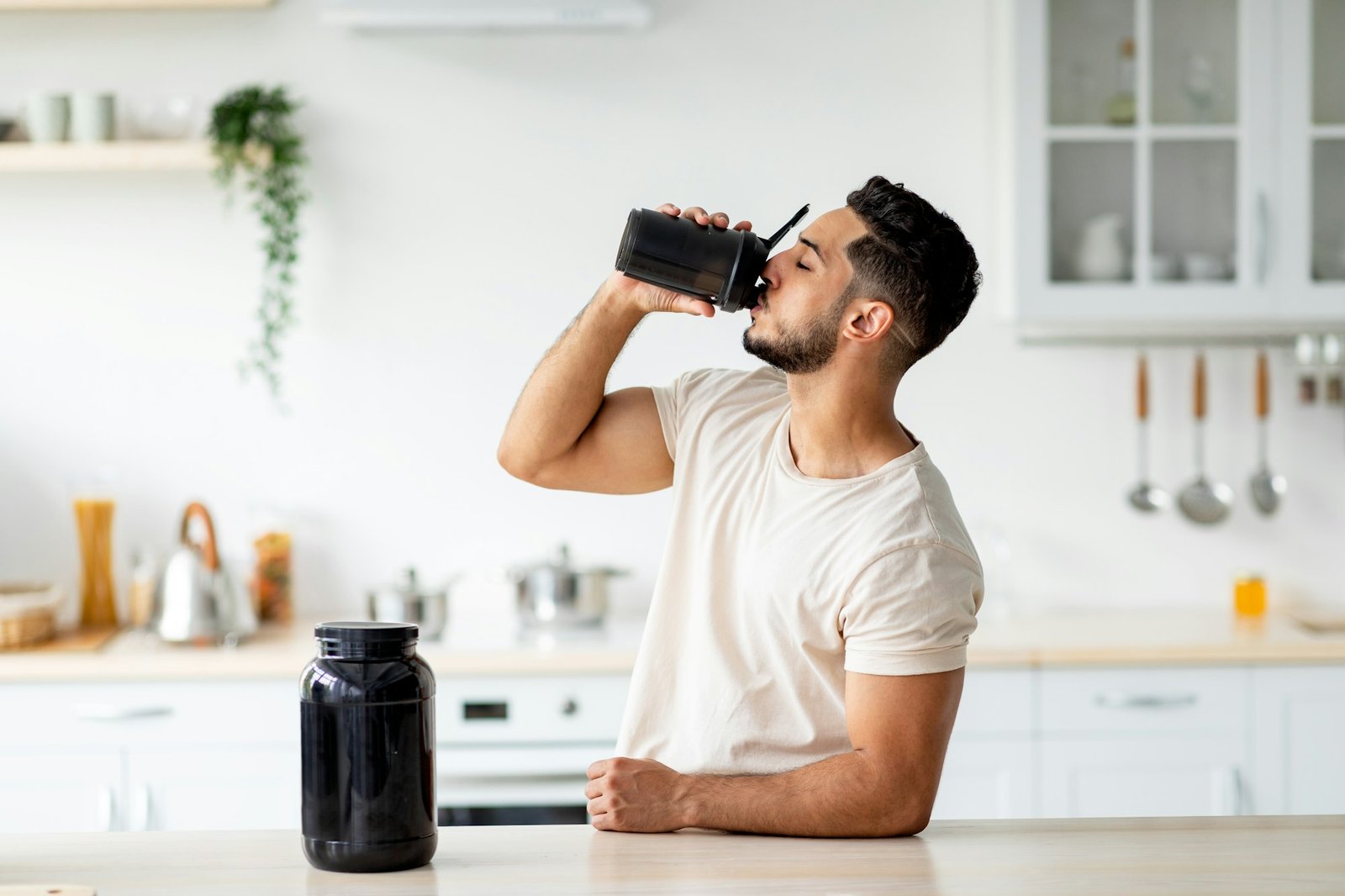 ¿Consumir suplementos garantiza crecimiento muscular?