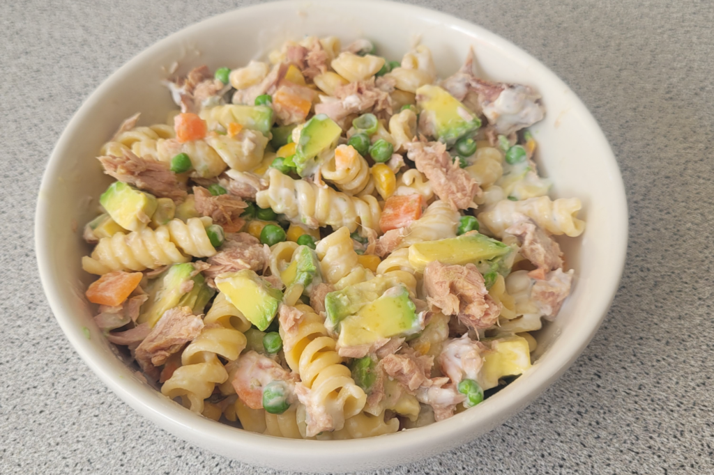 Nutriflex.life - ensalada de atún y yogout griego