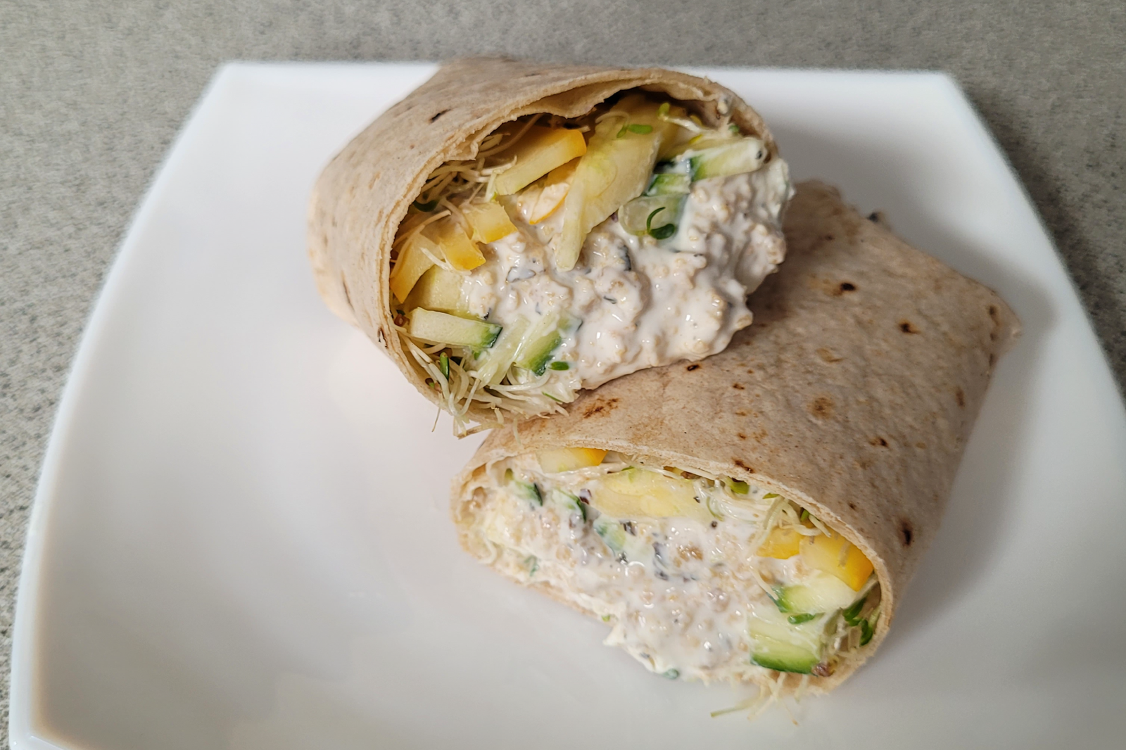 Wrap de tofu y vegetales